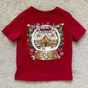 Buc-ee’s Christmas holiday tee 2023 size 2T